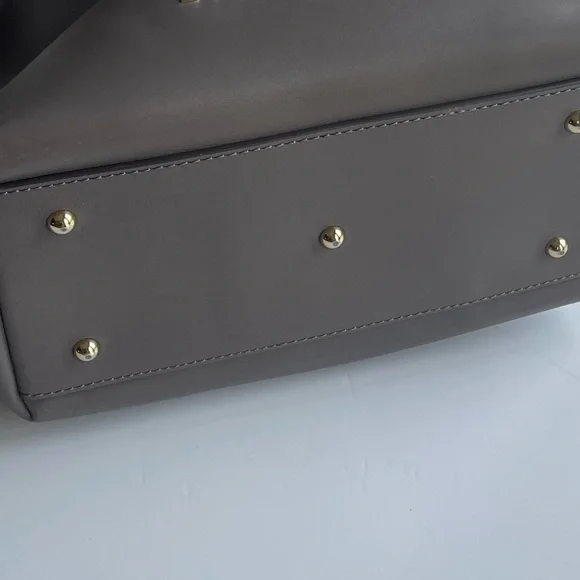 Dooney & Bourke Bag Flynn Tote - Picture 2 of 16